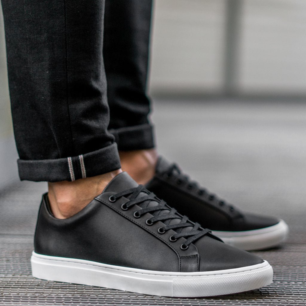 premier low top | black